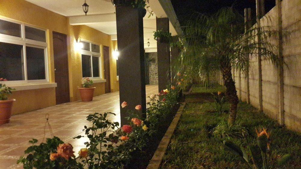 Hotel Los Cofrades Solola Ngoại thất bức ảnh